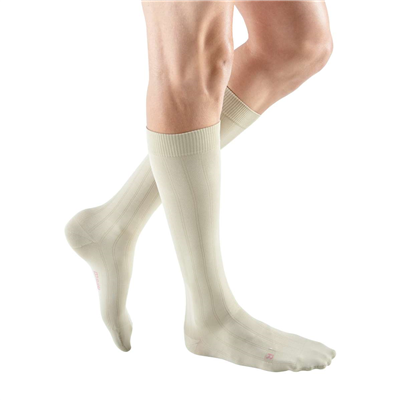 Mediven for men Classic 20-30 mmHg calf standard closed toe Size V